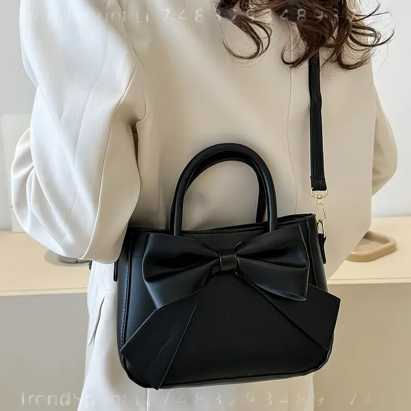 골든 하드웨어와 탈부착 가능한 스트랩이 있는 여성용 우 - Women'S Bags Handbags 리뷰 및 가격